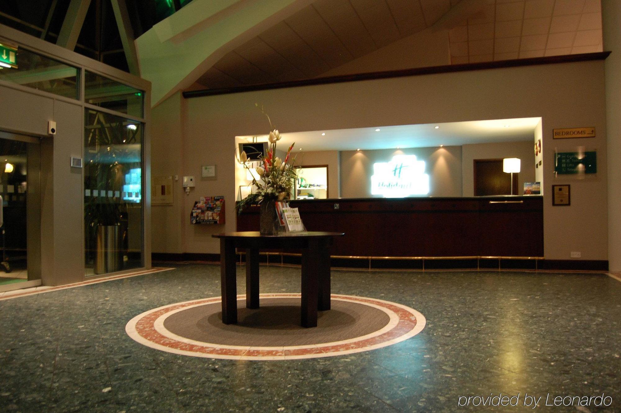 Holiday Inn Express Aberdeen - Bridge Of Don Eksteriør bilde
