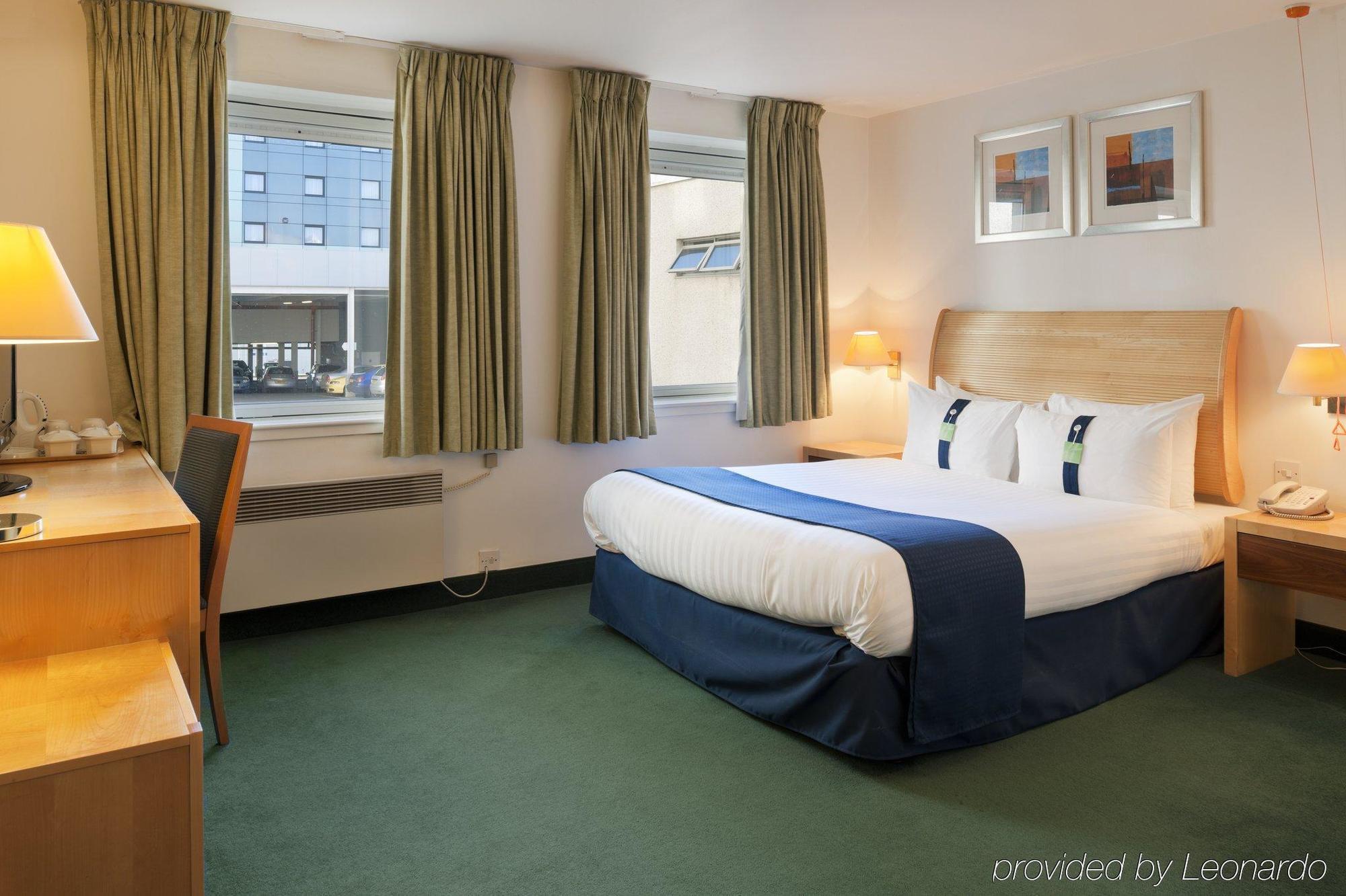 Holiday Inn Express Aberdeen - Bridge Of Don Eksteriør bilde