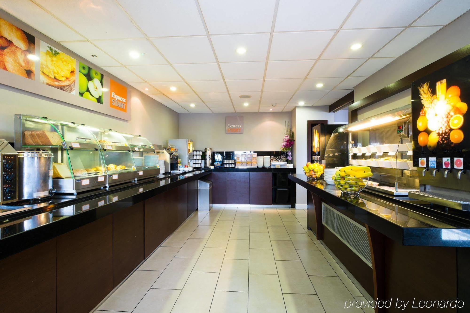 Holiday Inn Express Aberdeen - Bridge Of Don Eksteriør bilde