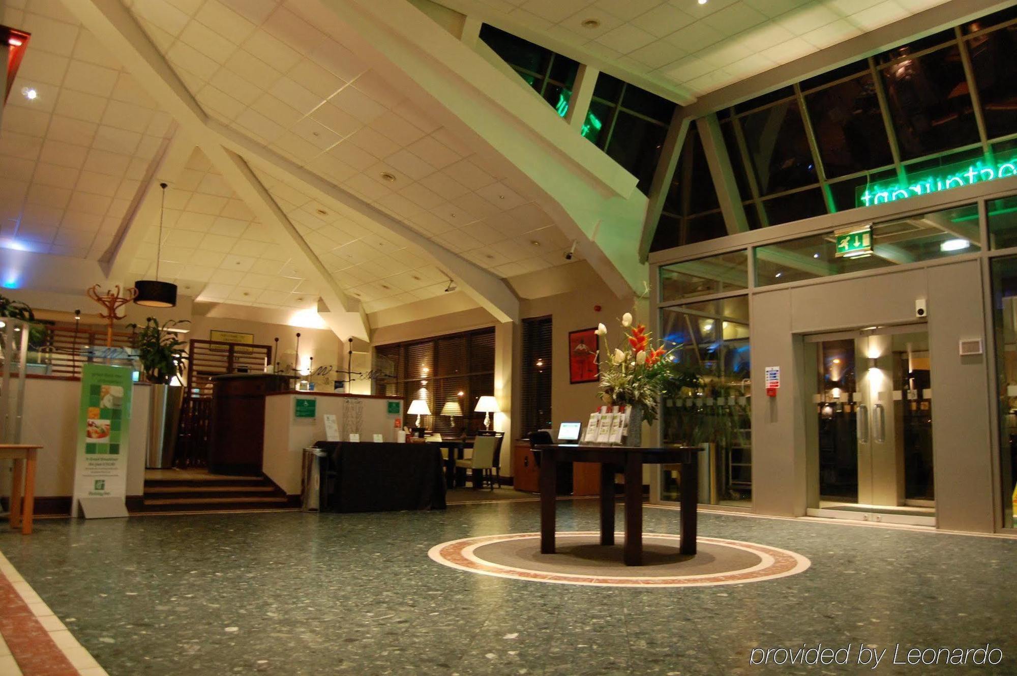 Holiday Inn Express Aberdeen - Bridge Of Don Eksteriør bilde